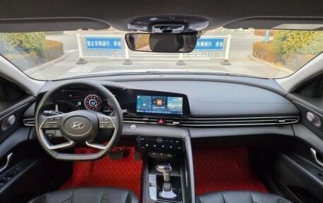 Hyundai Elantra, 2022 год, 1 650 007 рублей, 12 фотография