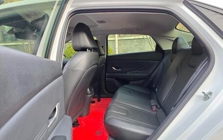 Hyundai Elantra, 2022 год, 1 650 007 рублей, 18 фотография