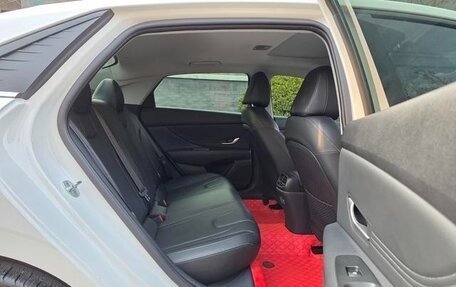 Hyundai Elantra, 2022 год, 1 650 007 рублей, 19 фотография