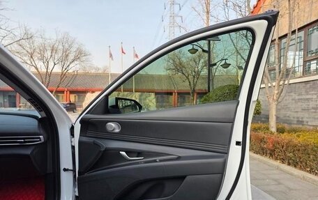 Hyundai Elantra, 2022 год, 1 650 007 рублей, 21 фотография