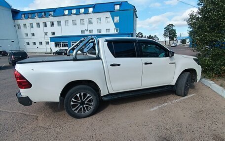 Toyota Hilux VIII, 2019 год, 4 990 000 рублей, 4 фотография