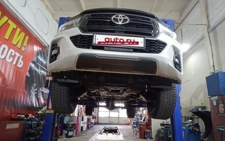 Toyota Hilux VIII, 2019 год, 4 990 000 рублей, 8 фотография