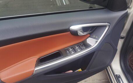 Volvo S60 III, 2018 год, 1 800 000 рублей, 12 фотография