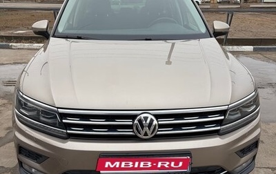 Volkswagen Tiguan II, 2017 год, 2 800 000 рублей, 1 фотография
