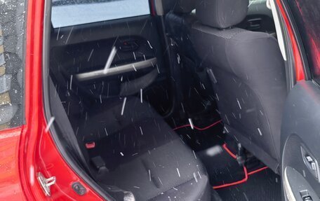 Toyota Ist II, 2003 год, 650 000 рублей, 11 фотография