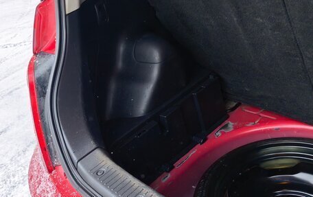 Toyota Ist II, 2003 год, 650 000 рублей, 20 фотография