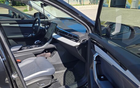 Geely Atlas, 2024 год, 2 760 000 рублей, 21 фотография