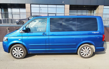 Volkswagen Multivan T5, 2010 год, 3 500 000 рублей, 3 фотография