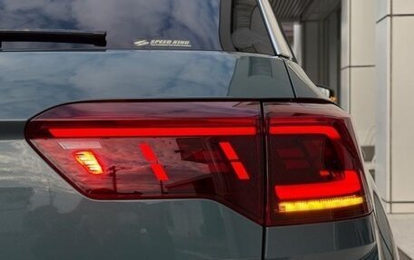 Volkswagen T-Roc I, 2023 год, 2 450 888 рублей, 18 фотография