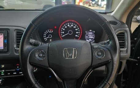 Honda Vezel, 2015 год, 1 132 000 рублей, 26 фотография