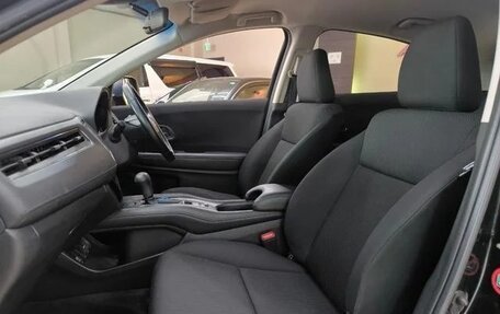 Honda Vezel, 2015 год, 1 132 000 рублей, 38 фотография