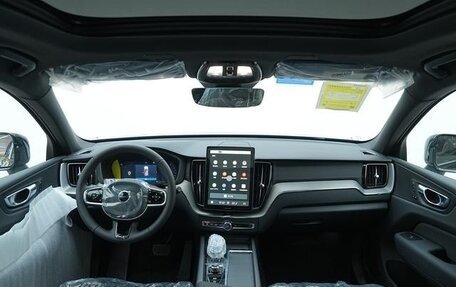 Volvo XC60 II, 2025 год, 6 100 000 рублей, 13 фотография