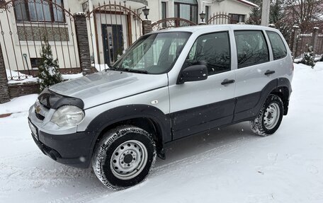 Chevrolet Niva I рестайлинг, 2019 год, 797 000 рублей, 2 фотография