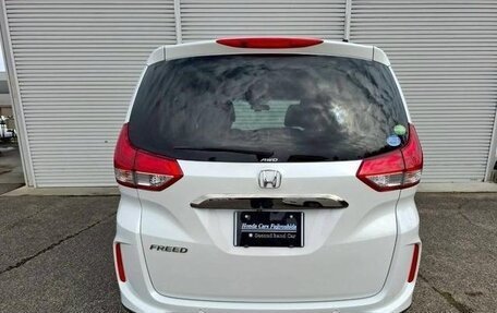 Honda Freed II, 2022 год, 1 389 000 рублей, 5 фотография