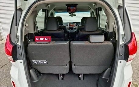 Honda Freed II, 2022 год, 1 389 000 рублей, 14 фотография