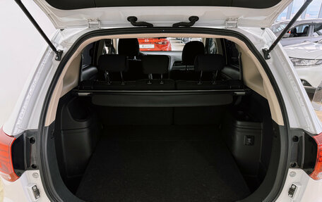 Mitsubishi Outlander III рестайлинг 3, 2018 год, 2 000 000 рублей, 8 фотография