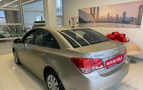 Chevrolet Cruze II, 2012 год, 700 000 рублей, 6 фотография