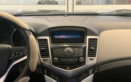 Chevrolet Cruze II, 2012 год, 700 000 рублей, 13 фотография