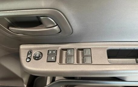 Honda Freed II, 2022 год, 1 342 000 рублей, 7 фотография