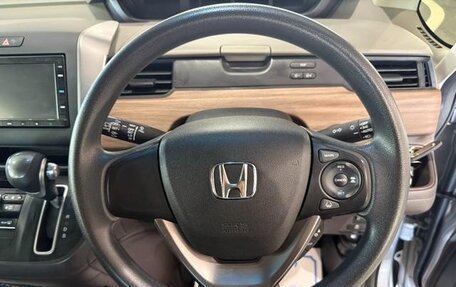 Honda Freed II, 2022 год, 1 342 000 рублей, 10 фотография