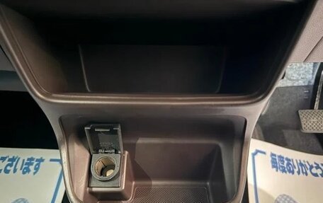 Honda Freed II, 2022 год, 1 342 000 рублей, 28 фотография