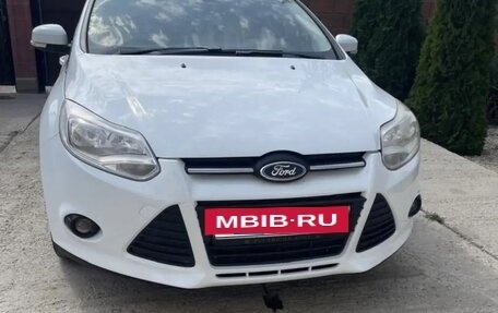 Ford Focus III, 2013 год, 830 000 рублей, 2 фотография