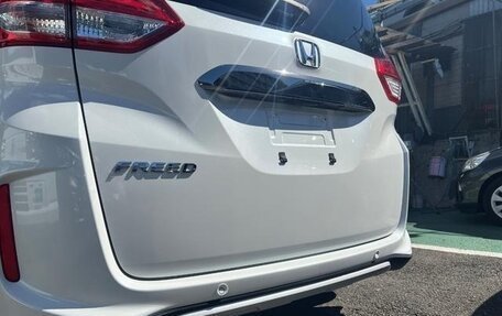 Honda Freed II, 2022 год, 1 365 000 рублей, 8 фотография