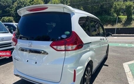 Honda Freed II, 2022 год, 1 365 000 рублей, 3 фотография