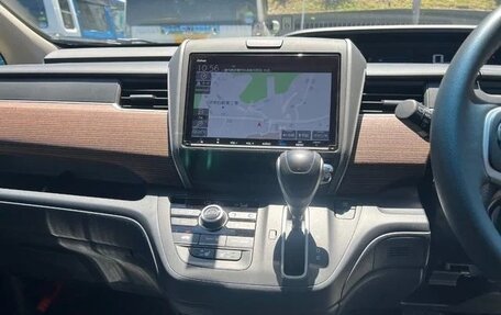 Honda Freed II, 2022 год, 1 365 000 рублей, 20 фотография