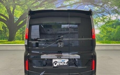 Honda Stepwgn IV, 2022 год, 2 043 000 рублей, 8 фотография