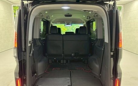 Honda Stepwgn IV, 2022 год, 2 043 000 рублей, 20 фотография