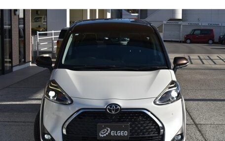 Toyota Sienta II, 2021 год, 1 293 000 рублей, 4 фотография