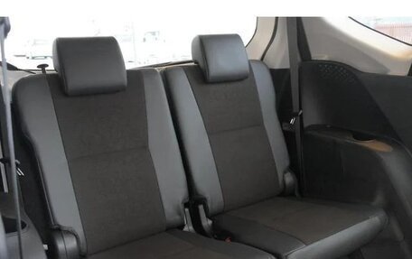 Toyota Sienta II, 2021 год, 1 293 000 рублей, 12 фотография