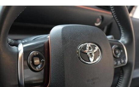 Toyota Sienta II, 2021 год, 1 293 000 рублей, 14 фотография