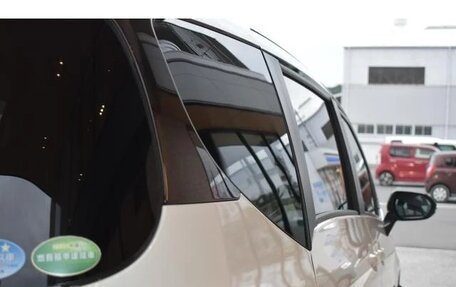 Toyota Sienta II, 2021 год, 1 293 000 рублей, 23 фотография