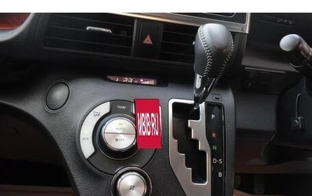 Toyota Sienta II, 2021 год, 1 293 000 рублей, 15 фотография