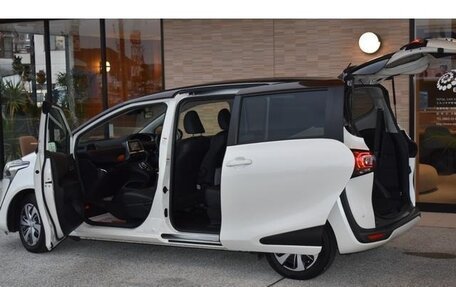 Toyota Sienta II, 2021 год, 1 293 000 рублей, 35 фотография