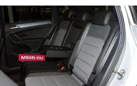 Volkswagen Tiguan I, 2016 год, 1 698 000 рублей, 23 фотография