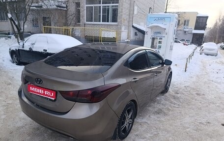 Hyundai Elantra V, 2012 год, 750 000 рублей, 1 фотография