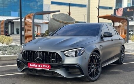 Mercedes-Benz E-Класс AMG, 2022 год, 14 500 000 рублей, 2 фотография