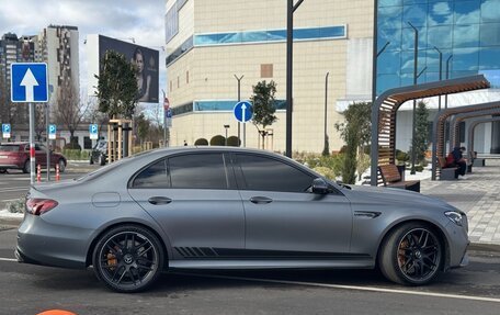 Mercedes-Benz E-Класс AMG, 2022 год, 14 500 000 рублей, 5 фотография