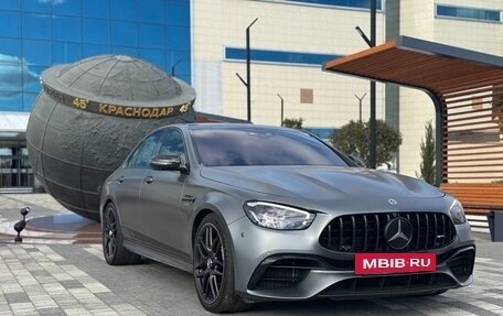 Mercedes-Benz E-Класс AMG, 2022 год, 14 500 000 рублей, 9 фотография