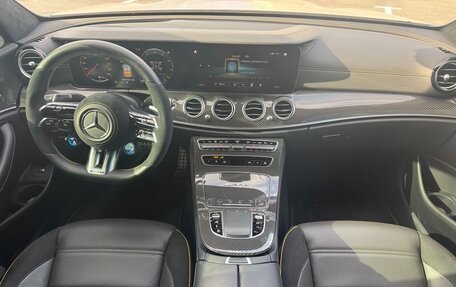 Mercedes-Benz E-Класс AMG, 2022 год, 14 500 000 рублей, 28 фотография