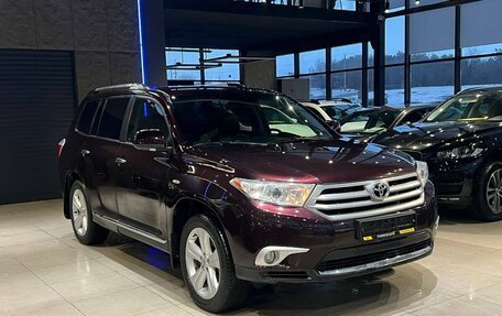 Toyota Highlander III, 2011 год, 1 700 000 рублей, 3 фотография