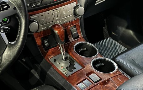 Toyota Highlander III, 2011 год, 1 700 000 рублей, 19 фотография