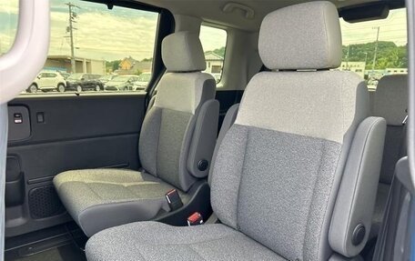 Honda Freed, 2025 год, 1 700 000 рублей, 8 фотография