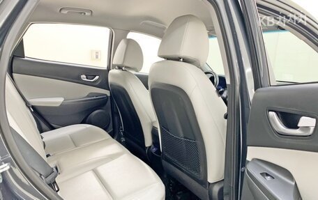 Hyundai Kona I, 2022 год, 1 320 000 рублей, 14 фотография