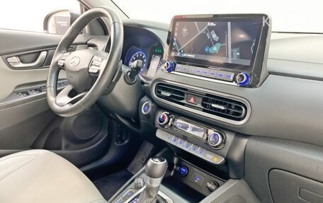 Hyundai Kona I, 2022 год, 1 320 000 рублей, 13 фотография