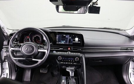 Hyundai Avante, 2022 год, 1 250 000 рублей, 5 фотография