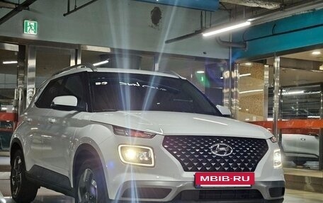 Hyundai Venue I, 2022 год, 1 350 000 рублей, 5 фотография